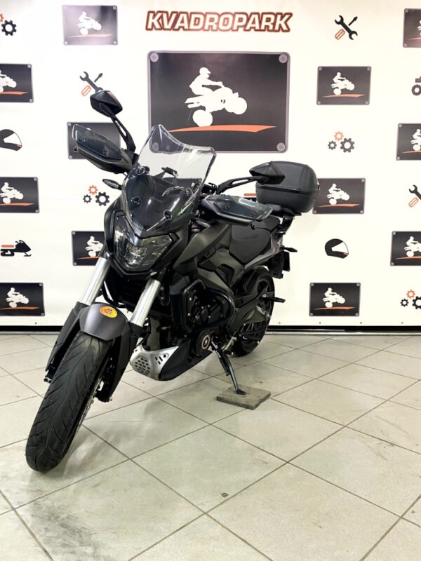 Мотоцикл Bajaj Dominar 400