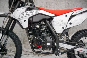 Кроссовый мотоцикл BSE Z1Y