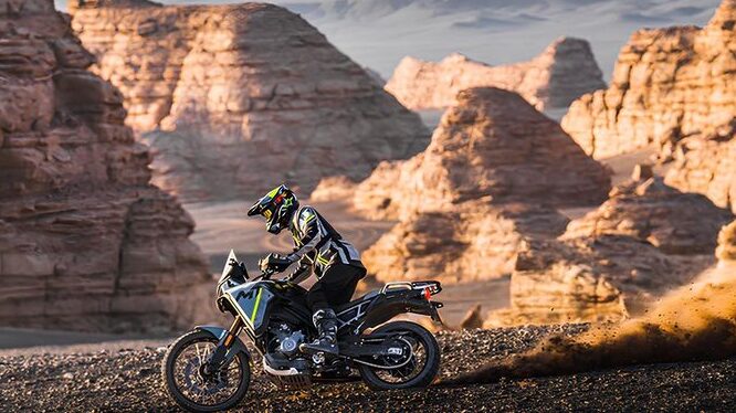 Обзор нового тур-эндуро 450MT от CFMOTO Обзор нового тур-эндуро 450MT от CFMOTO
