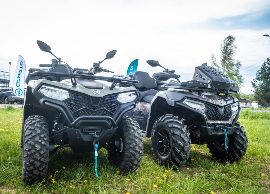 Автоблогеры оценили квадроциклы и багги CFMOTO на полигоне CFMOTO Experience