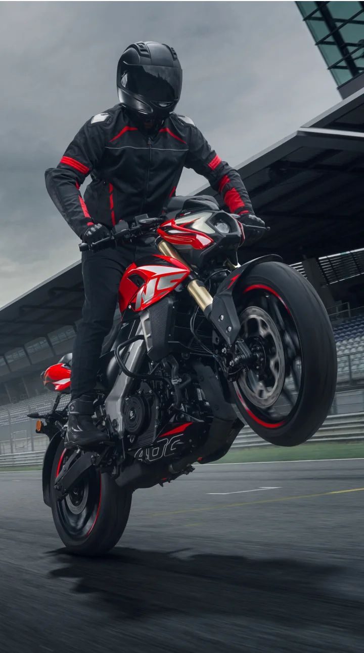Новинка Bajaj Pulsar NS400Z уже доступна для заказа