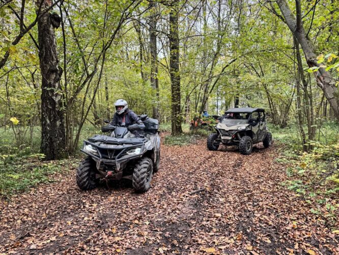 Какой квадроцикл выбрать: ATV или UTV? Раскрываем плюсы и минусы каждого варианта Какой квадроцикл выбрать: ATV или UTV? Раскрываем плюсы и минусы каждого варианта