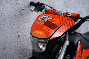 BSE EX 14/12 Blue Orange Ant