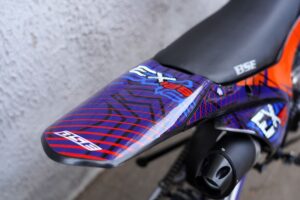 BSE EX 14/12 Blue Orange Ant
