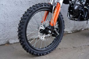BSE EX 14/12 Blue Orange Ant