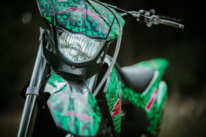 BSE EX 17/14 Max13 Green Pink Neon