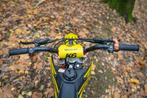 BSE K6 Yellow Twister
