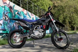 BSE M2 Force Black