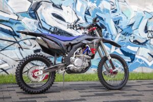 BSE M2 Force Black