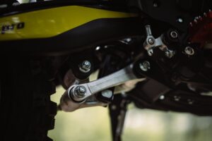 BSE T5 Yellow Twister