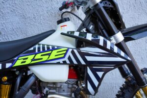 BSE T8 Blue Twister
