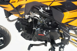 BSE PH 150 12/12 AK47 Red (025) Supermoto