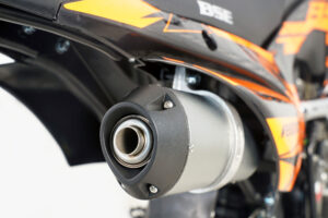 BSE PH 150 12/12 AK47 Red (025) Supermoto