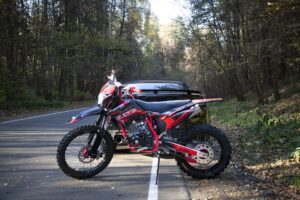 BSE Z10 Red Black