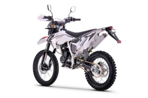BSE Z1 Y Line Gray/red с ПТС