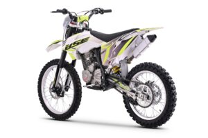 BSE Z3.00 21/18 Thorn Green/White