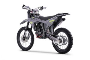 BSE Z3 V 21/18 Titan