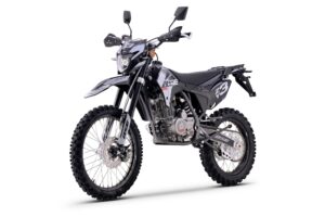 BSE Z3 Y Black/White Stinger с ПТС