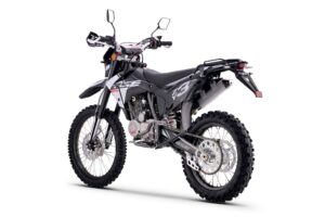 BSE Z3 Y Black/White Stinger с ПТС
