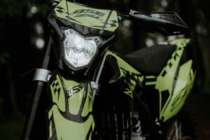BSE Z5 L Yellow