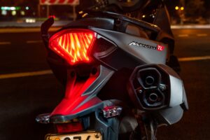 SYM MAXSYM TL 500 черный матовый